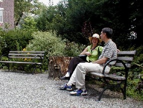 Couple on benches.lnk.jpg
