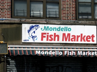 File:Fishmarket.jpg